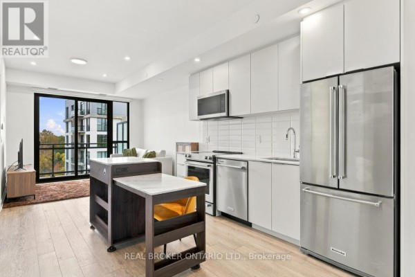 608 - 720 Whitlock Avenue, Milton