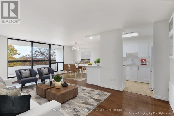 608 - 80 Quebec Avenue, Toronto, ON M6P4B7 Photo 2