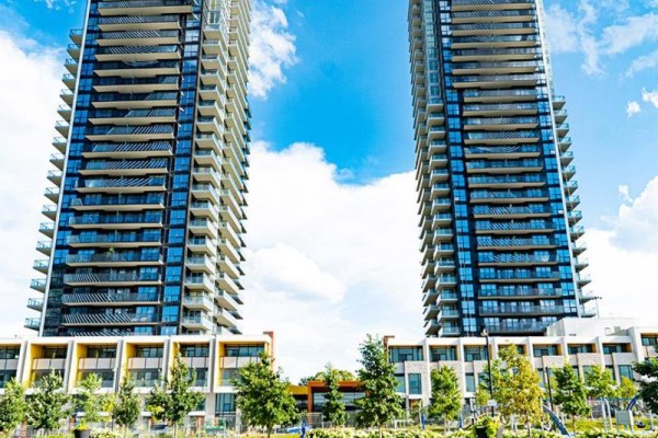 608 - 95 Mcmahon Drive, Toronto