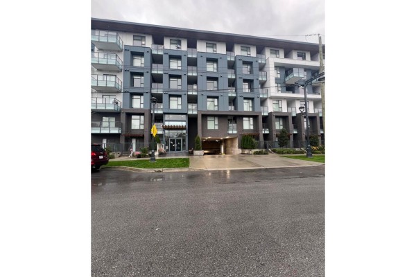 608 10828 139a Street, Surrey, BC, photo 2