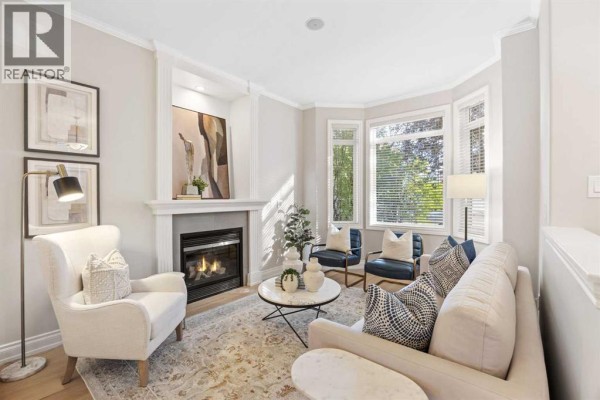 Family room - 608 24 Avenue Sw, Calgary, AB T2S0K6 Photo 3
