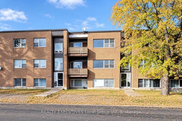 608-618 Lorne Avenue, North Bay