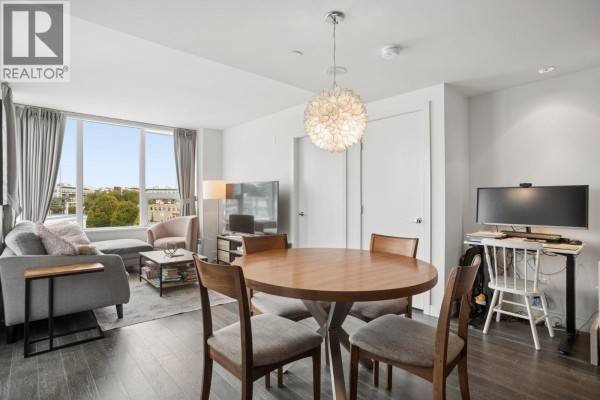 608 7488 Lansdowne Road, Richmond, BC V7C0B9 Photo 4