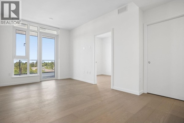 608 8415 Granville Street, Vancouver, BC V6P0M2 Photo 4