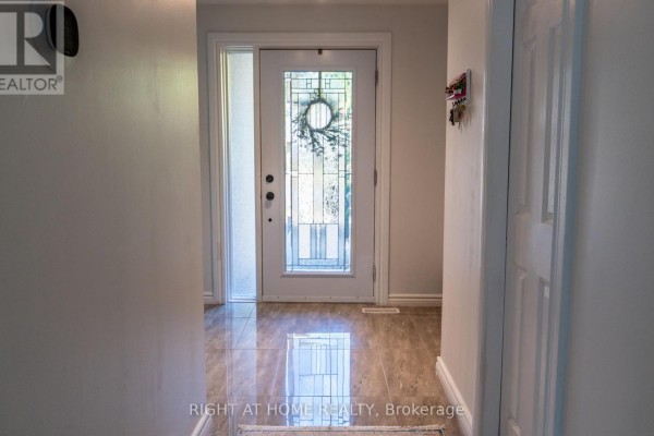 6080 Rivercrest Drive, Ottawa, ON K1C5R2 Photo 3