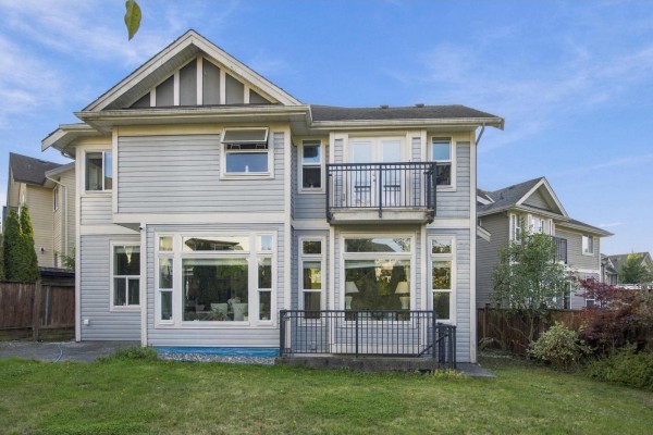 6088 163a Street, Surrey, BC V3S2H7 Photo 2