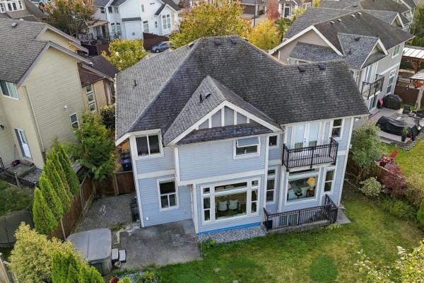 6088 163a Street, Surrey, BC V3S2H7 Photo 3