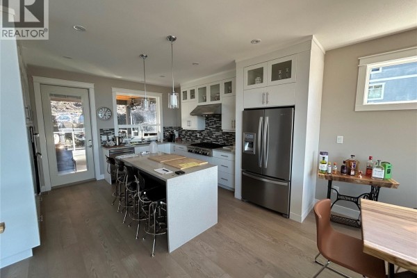 Kitchen - 6089 Sansum Dr, Duncan, BC V9L0B3 Photo 5