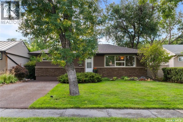 609 18th Avenue E, Regina