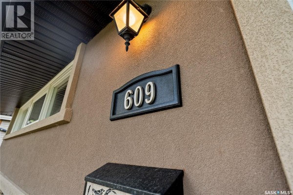 3pc Bathroom - 609 18th Avenue E, Regina, SK S4N1E6 Photo 4