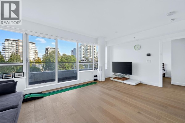 609 5788 Gilbert Road, Richmond, BC V7C0G1 Photo 5