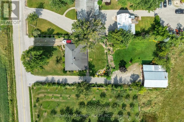 609 Green Mountain Road E, Hamilton, ON, photo 2