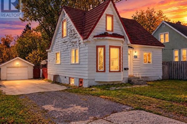 609 Van Norman Street, Thunder Bay