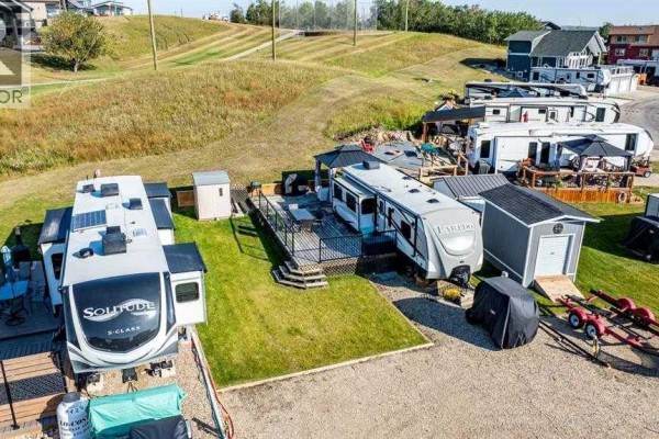 6094, 25054 South Pine Lake Road, Rural Red Deer County, AB T0M1R0 Photo 4