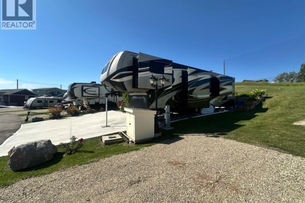 6098, 25054 South Pine Lake Rd., Rural Red Deer County, AB, photo 3