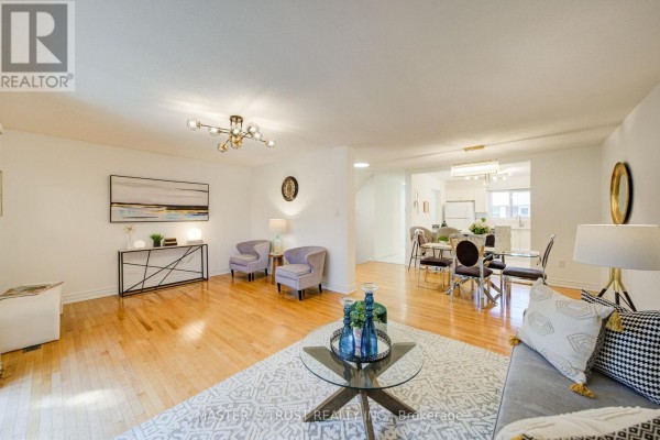Primary Bedroom - 61 - 15 Brimwood Boulevard, Toronto, ON M1V1E1 Photo 4