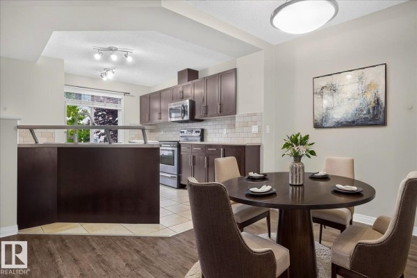 Kitchen - #61 1804 70 St Sw, Edmonton, AB T6X0H4 Photo 3