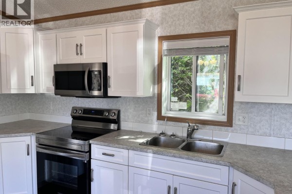 Laundry room - 61 634 Elm Street, Quesnel, BC V2J3X1 Photo 5