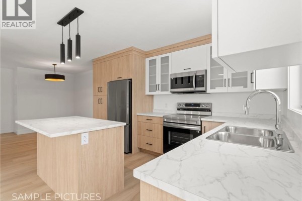 61-71 & 75-83 Violet Street, Shediac, NB E4P0Z8 Photo 2