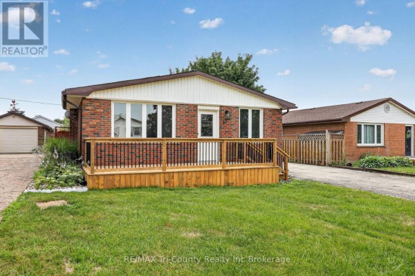 61 Airey Avenue, St  Thomas, ON N5R1E1 Photo 3