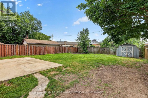 61 Airey Avenue, St  Thomas, ON N5R1E1 Photo 5