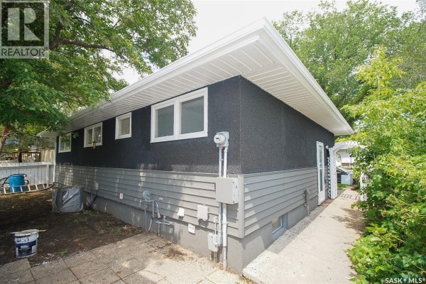 4pc Bathroom - 61 Bannister Avenue, Regina, SK S4R5K8 Photo 4