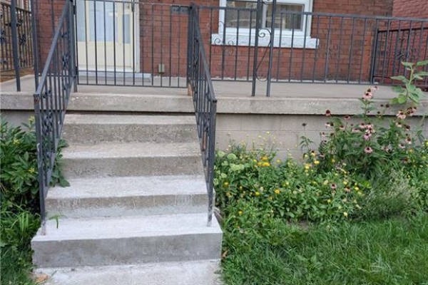 4pc Bathroom - 61 Barnesdale Avenue N, Hamilton, ON L8L6R9 Photo 4