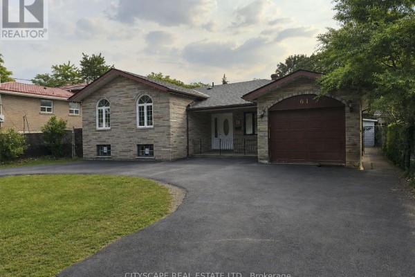 Bathroom - 61 Bloomington Crescent, Toronto, ON M3N1R2 Photo 4