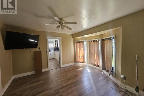 Living room - 61 Dominion Street, Glace Bay, NS B1A3M8 Photo 2
