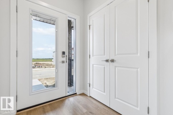 Primary Bedroom - 61 Gambel Lo, Spruce Grove, AB T7X0C9 Photo 4