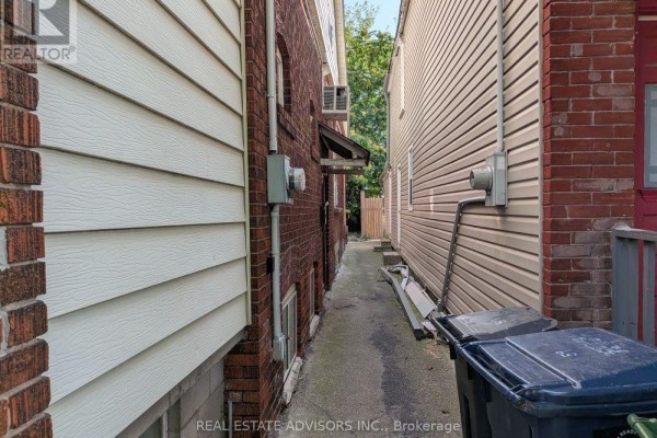 61 Greensides Avenue, Toronto, ON, photo 2