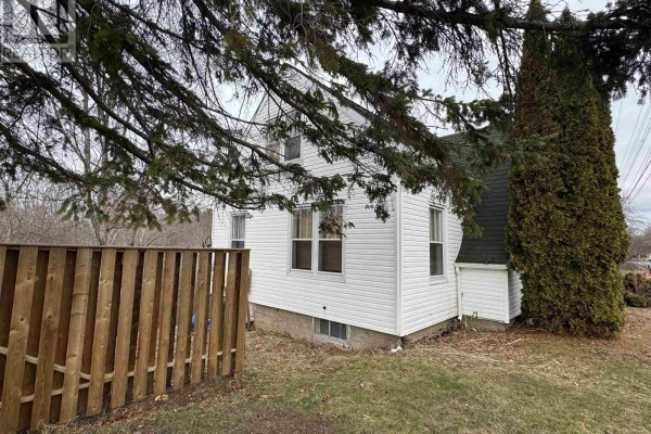 Living room - 61 Lawrencetown Lane, Lawrencetown, NS B0S1M0 Photo 2