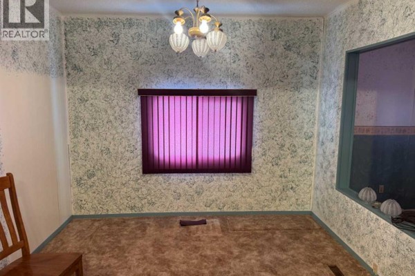 Bedroom - 61 Mackenzie Avenue, Hughenden, AB T0B2E0 Photo 3