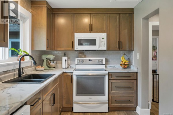 61 Maple Park Cir, Campbell River, BC, photo 3