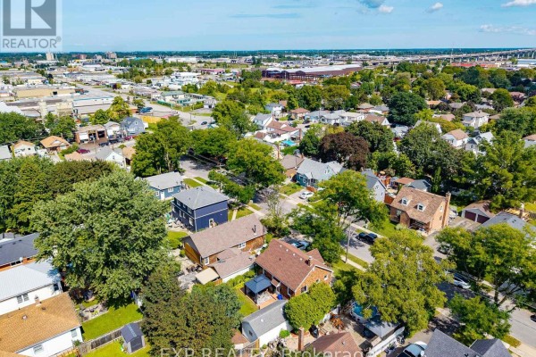 61 Marmora Street, St  Catharines, ON L2P3C2 Photo 5