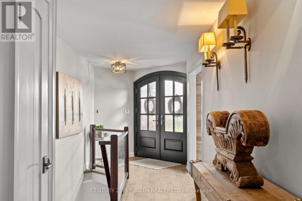 Great room - 61 Orwell Crescent, Barrie, ON L4N6M6 Photo 3