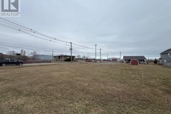 61 Ottawa Street, Summerside, PE C1N1W2 Photo 2