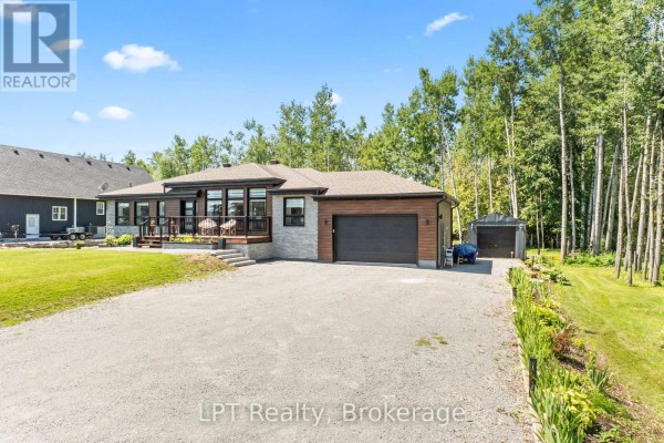 Bedroom 2 - 61 Pinewood Boulevard, Kawartha Lakes, ON K0M2T0 Photo 2