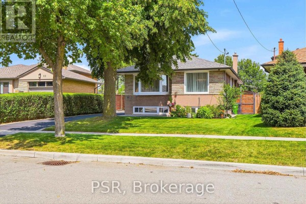 61 Robinglade Drive, Toronto, ON, photo 3