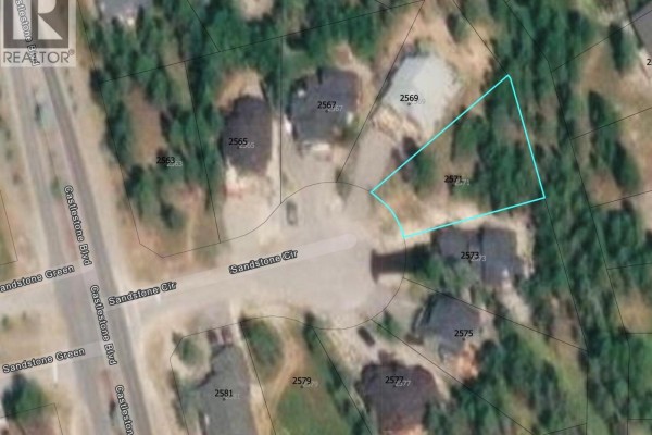 61 Sandstone Circle, Invermere, BC V0A1K6 Photo 4
