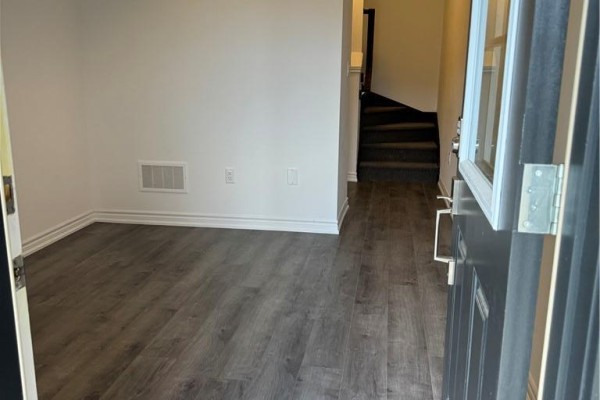 61 Soho Street Unit# 125, Hamilton, ON, photo 2