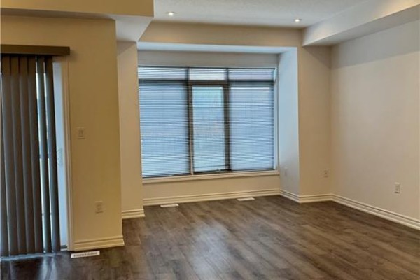 61 Soho Street Unit# 125, Hamilton, ON, photo 3