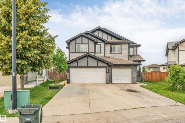 Kitchen - 61 Springwood Wy, Spruce Grove, AB T7X0L4 Photo 3