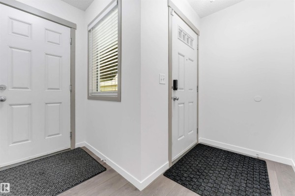 Primary Bedroom - 61 Springwood Wy, Spruce Grove, AB T7X0L4 Photo 5