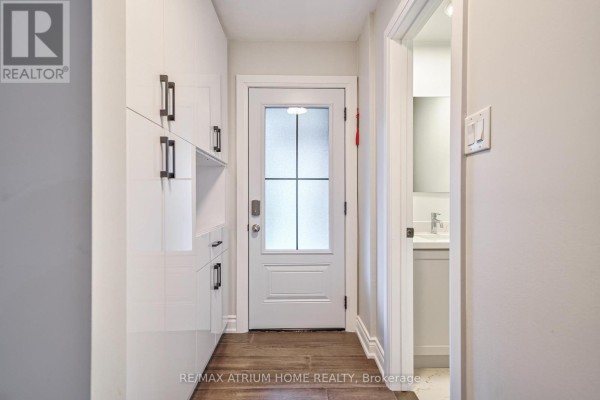 Primary Bedroom - 61 Trothen Circle, Markham, ON L3P4H3 Photo 4