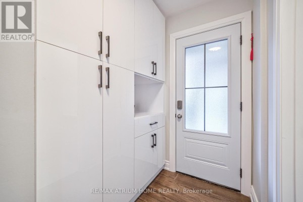 Bedroom 2 - 61 Trothen Circle, Markham, ON L3P4H3 Photo 5