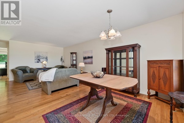 61 Van Horne Avenue, Smiths Falls, ON, photo 3