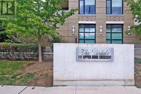 610 - 111 Upper Duke Crescent, Markham, ON L6G0C8 Photo 4
