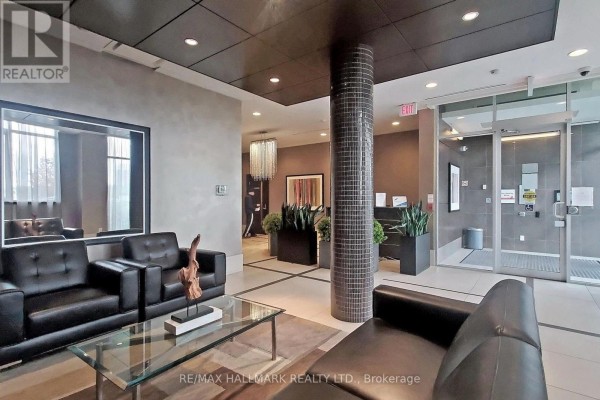 610 - 111 Upper Duke Crescent, Markham, ON L6G0C8 Photo 5