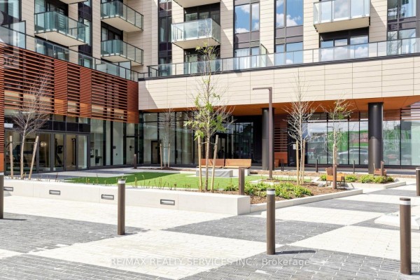 610 - 1415 Dundas Street E, Oakville, ON L6H7G1 Photo 4